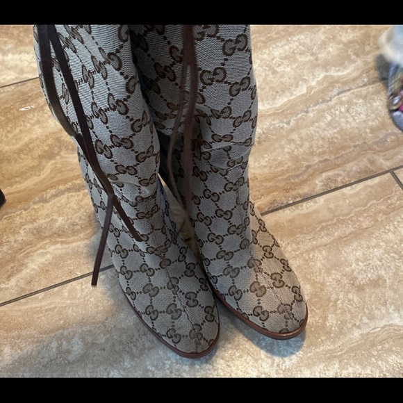 Gucci boots - Picture 2 of 9